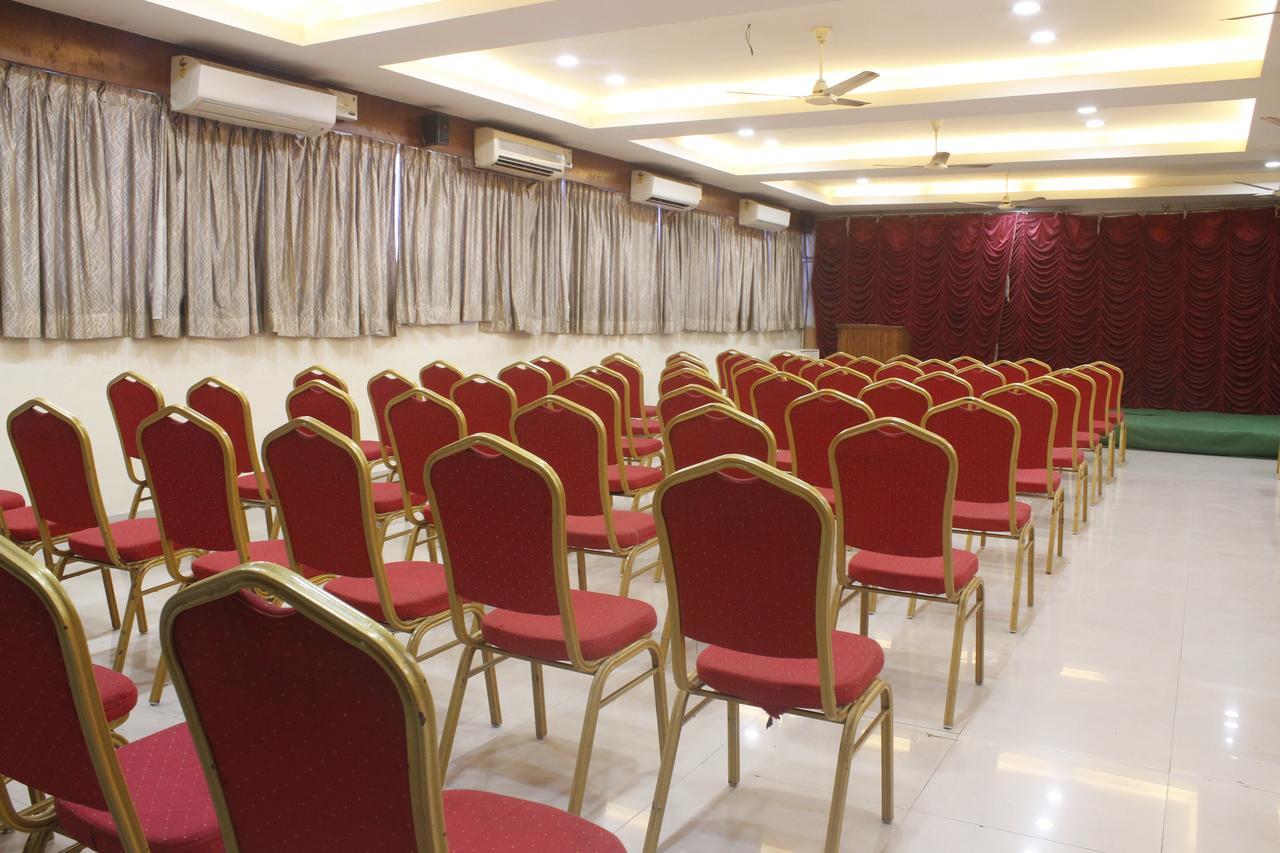 Hotel Chandra'S Visakhapatnam Luaran gambar
